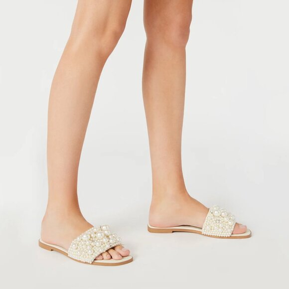 Steve Madden Knicky Pearl Sandal - Picture 3 of 4